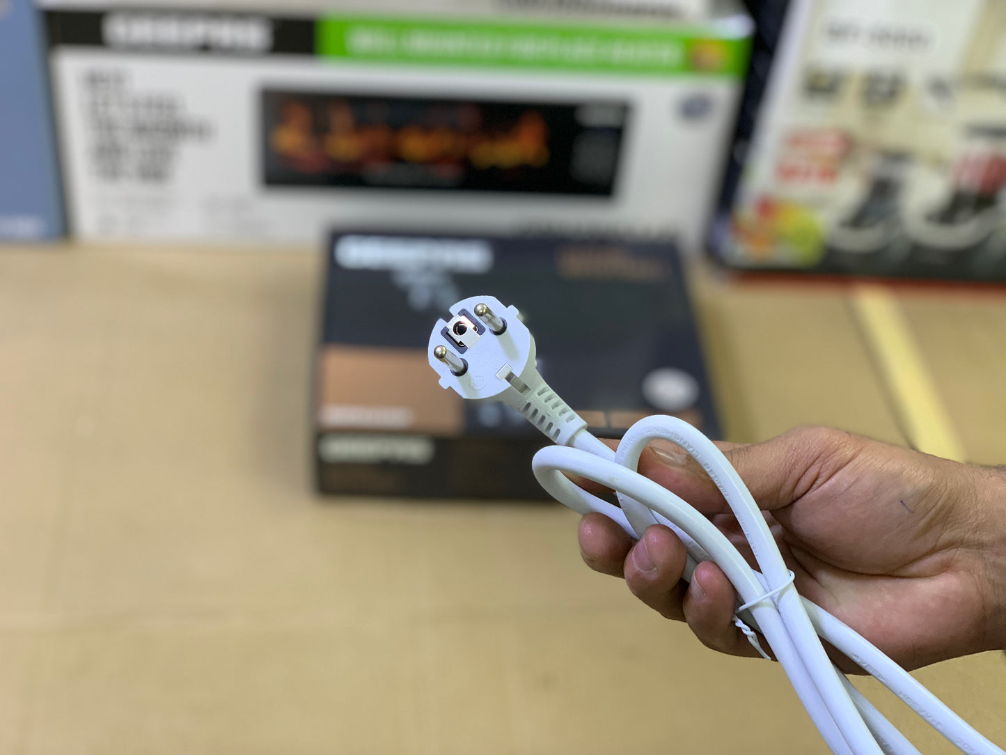 Geepas brand Instead Faucet high quality 3500 watt