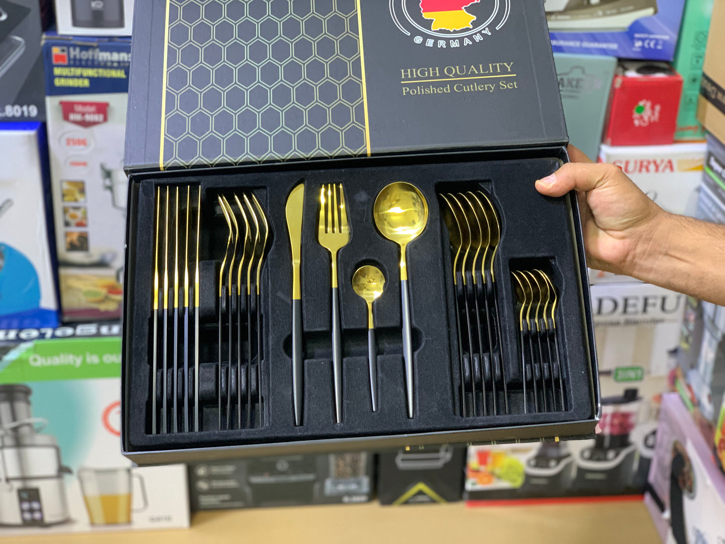 Black and Golden Design 24 Pieces Cutlery Set |stainless Steel