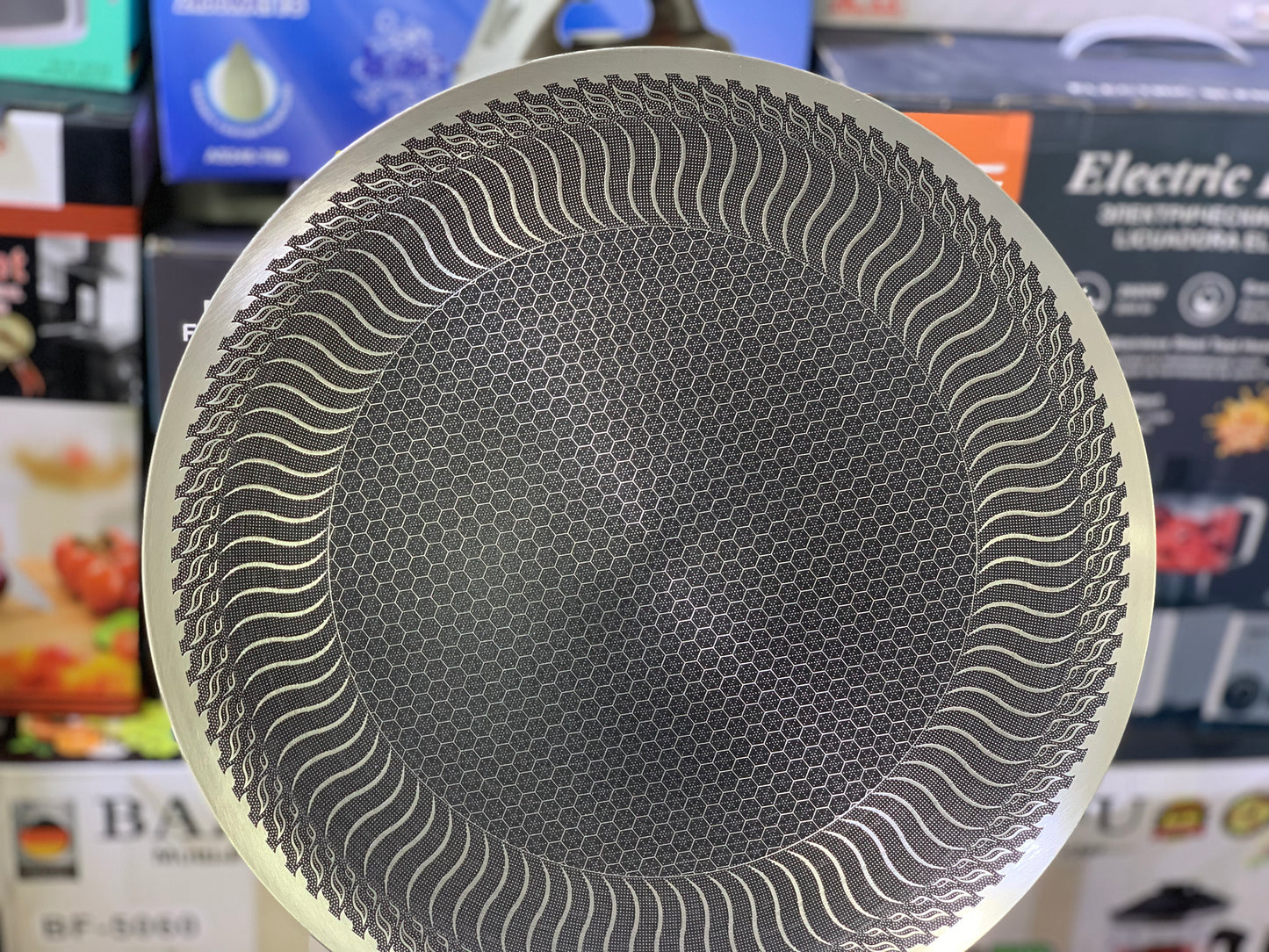 Laser Coating Tawa With Long Handles | SUS 316 Stainless Steel