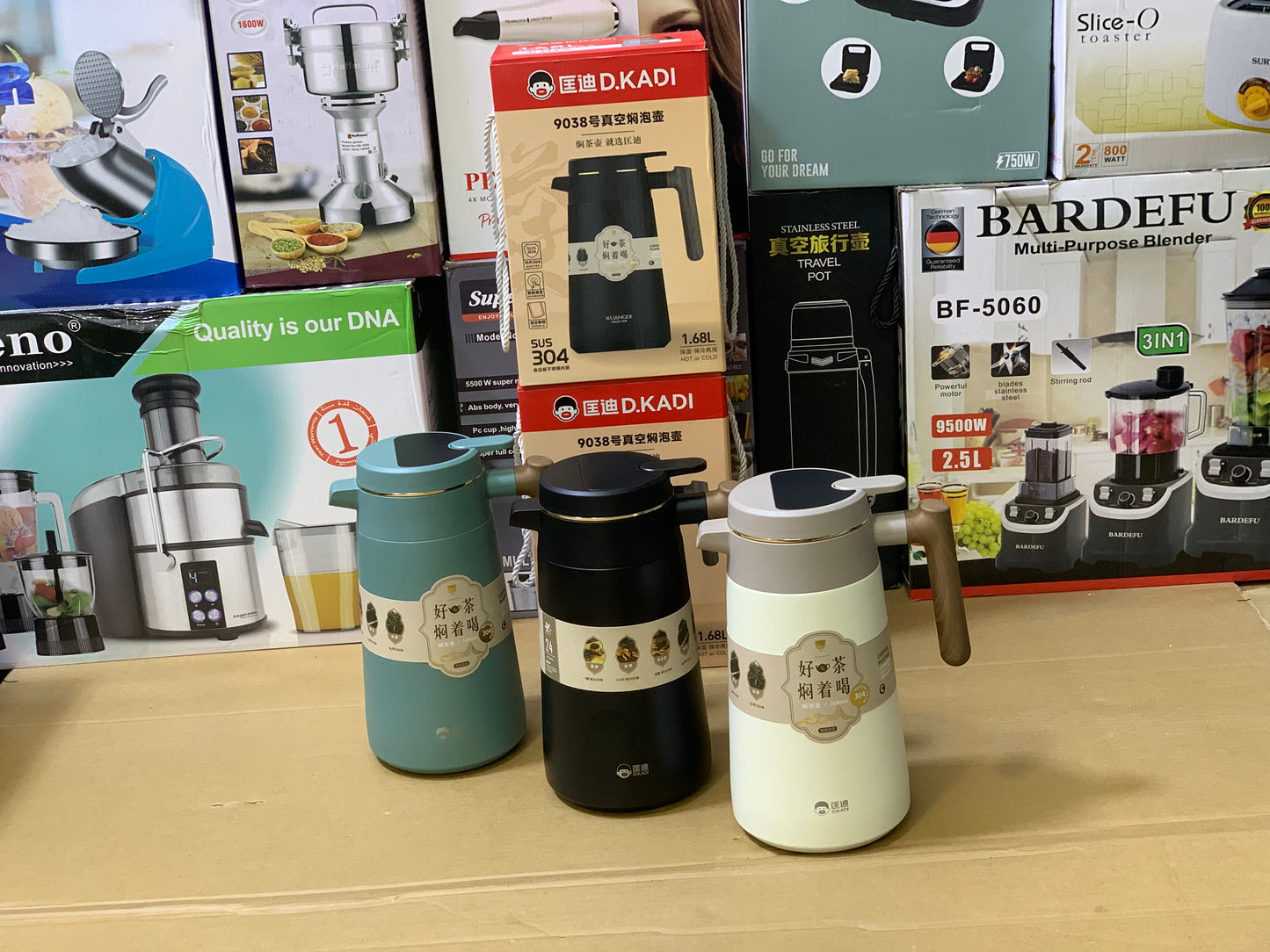 D.Kadi Tea Thermos with Temperature indicator 1680ml| D.Kadi Flask SUS 304 |Hot&Cold 24hrs Model:9038