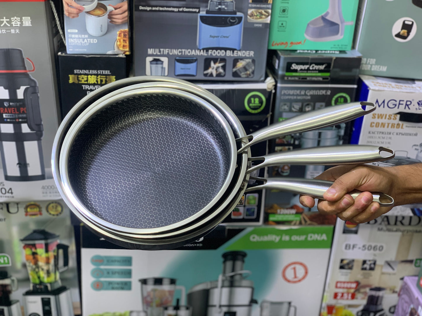 Laser coating Honeycomb pattern shallow Frying pan | Nonstick and stainless steel
