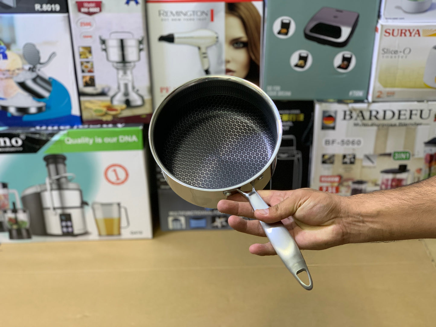 Laser coating Honeycomb pattern Suace pan Pure nonstick and Stainless steel