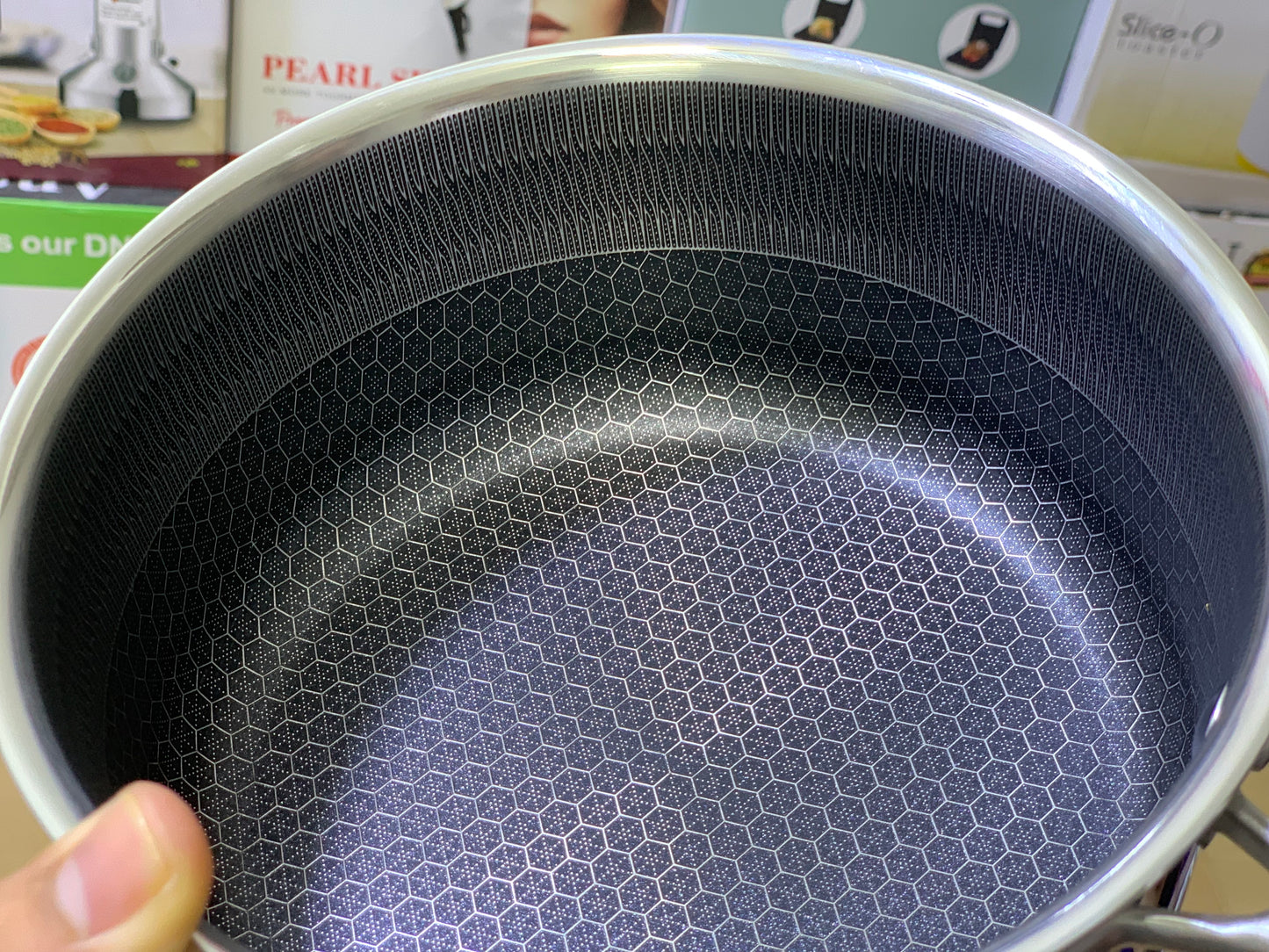 Laser coating Honeycomb pattern Suace pan Pure nonstick and Stainless steel