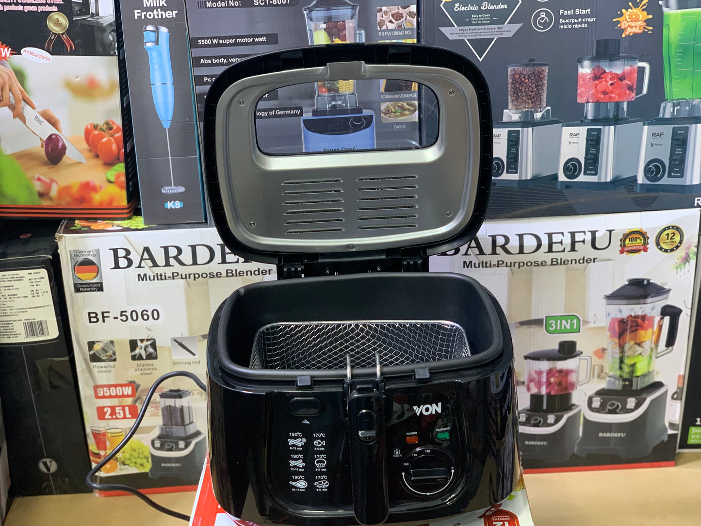 VON Brand Deep Fryer | Non-stick | Aluminum Pot | 1800watt and 2.5L