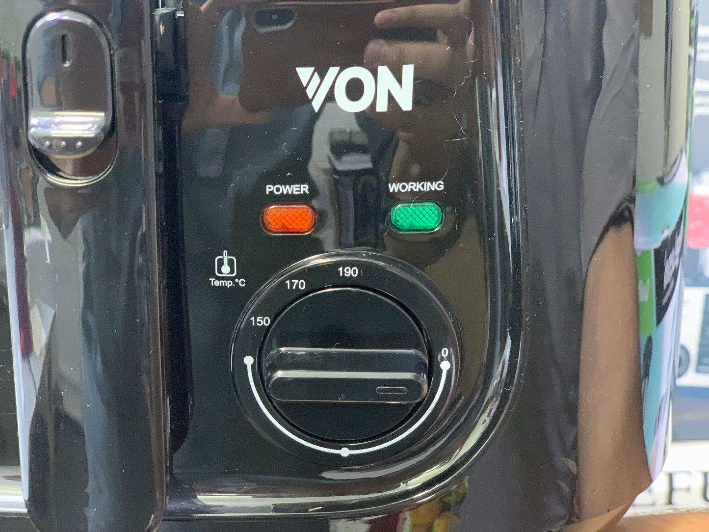 VON Brand Deep Fryer | Non-stick | Aluminum Pot | 1800watt and 2.5L