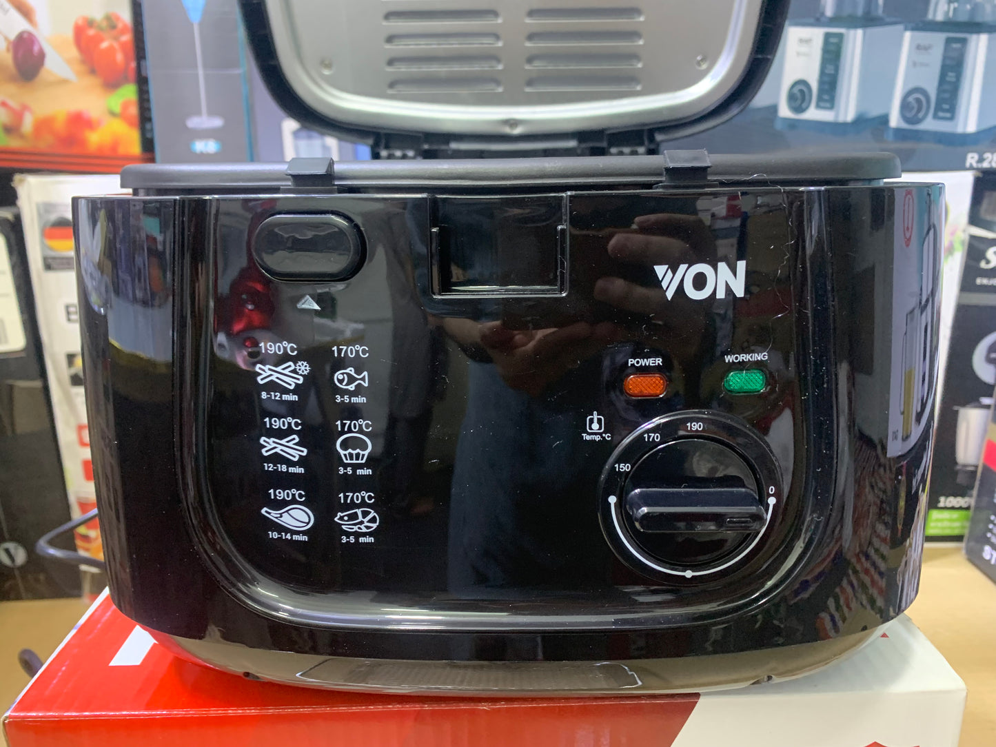 VON Brand Deep Fryer | Non-stick | Aluminum Pot | 1800watt and 2.5L