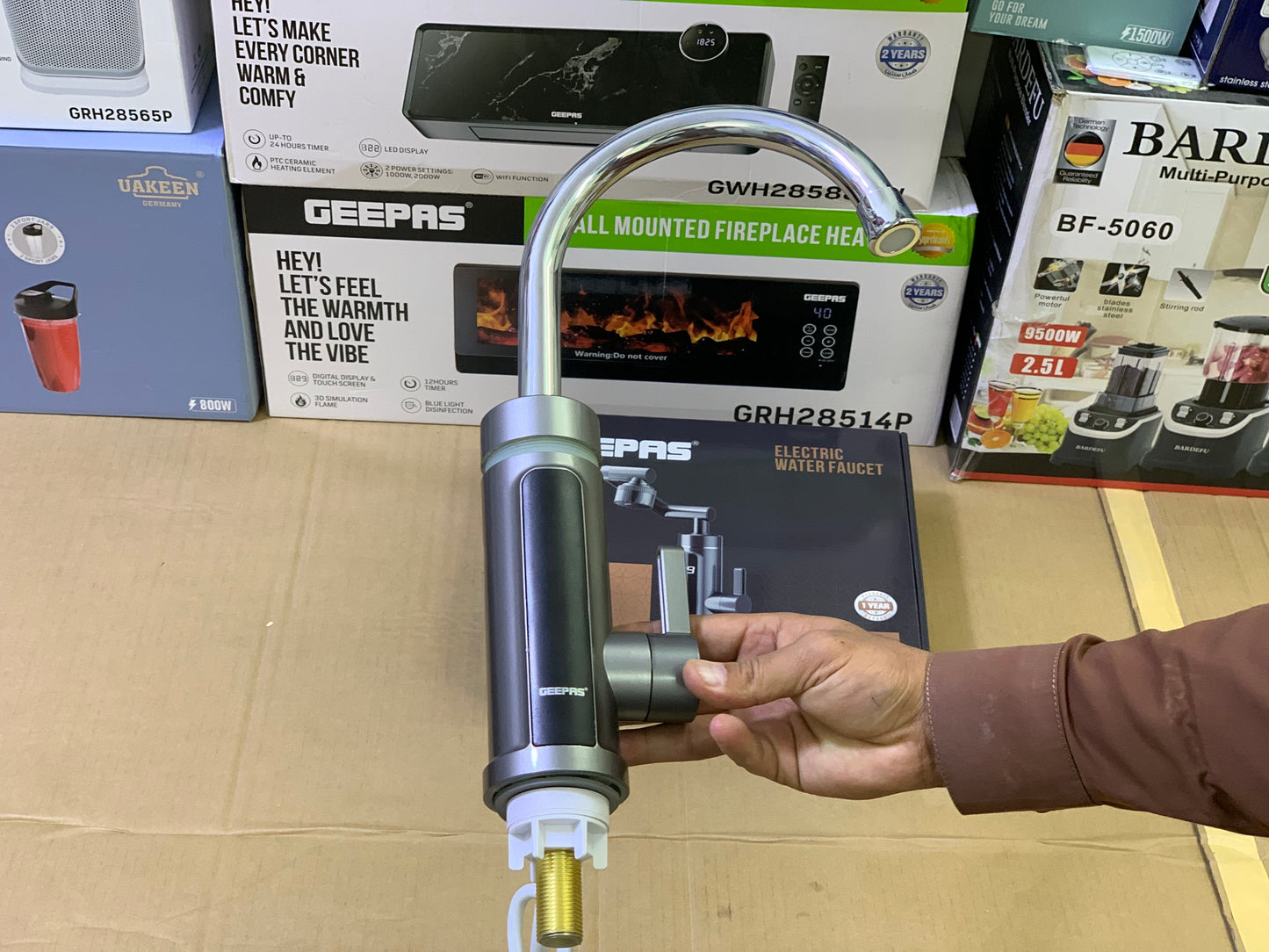 Geepas brand Instead  Faucet high quality 3500 watt