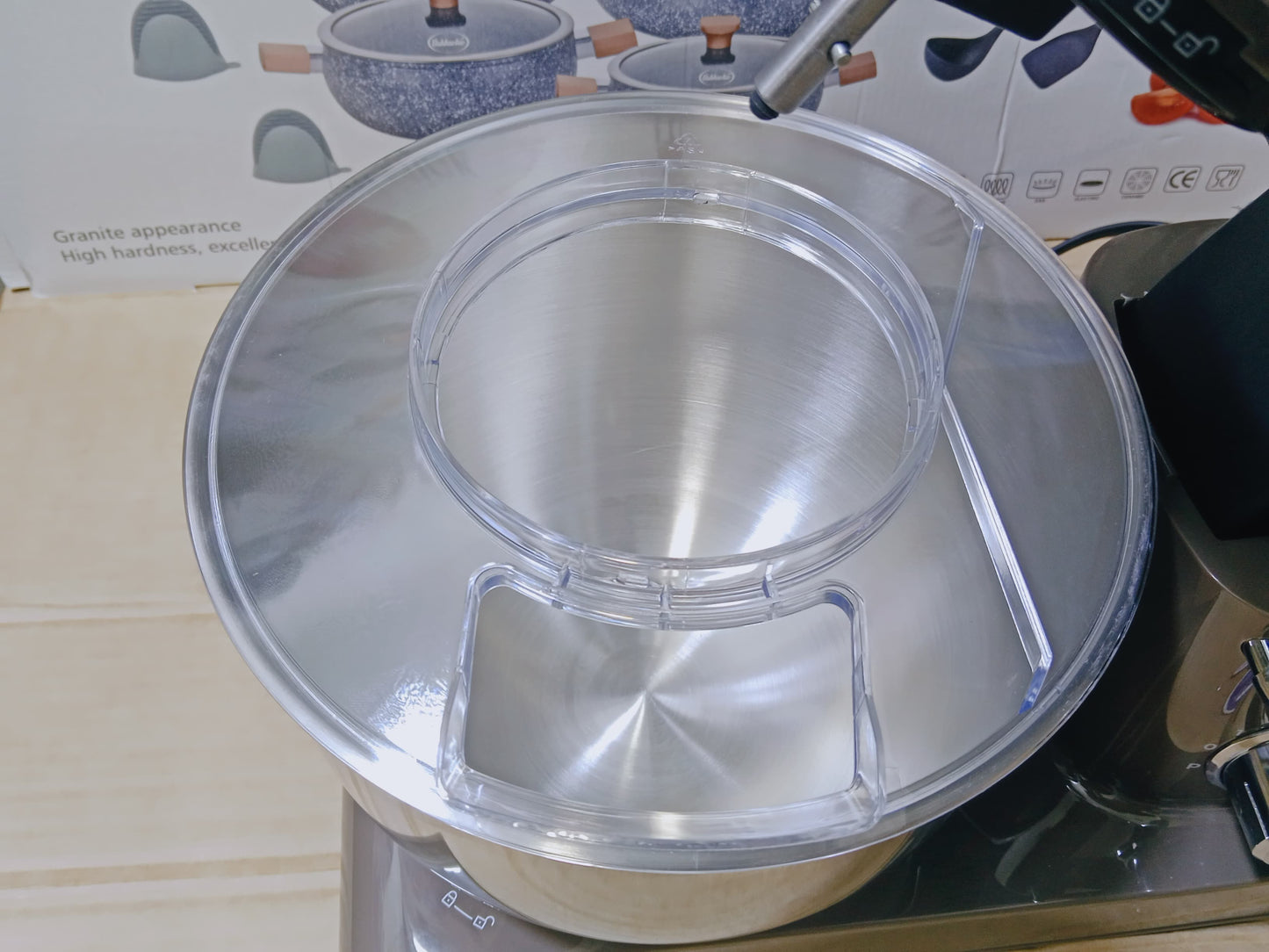 Kitfrort Stand Mixer 6.2L and 1400w