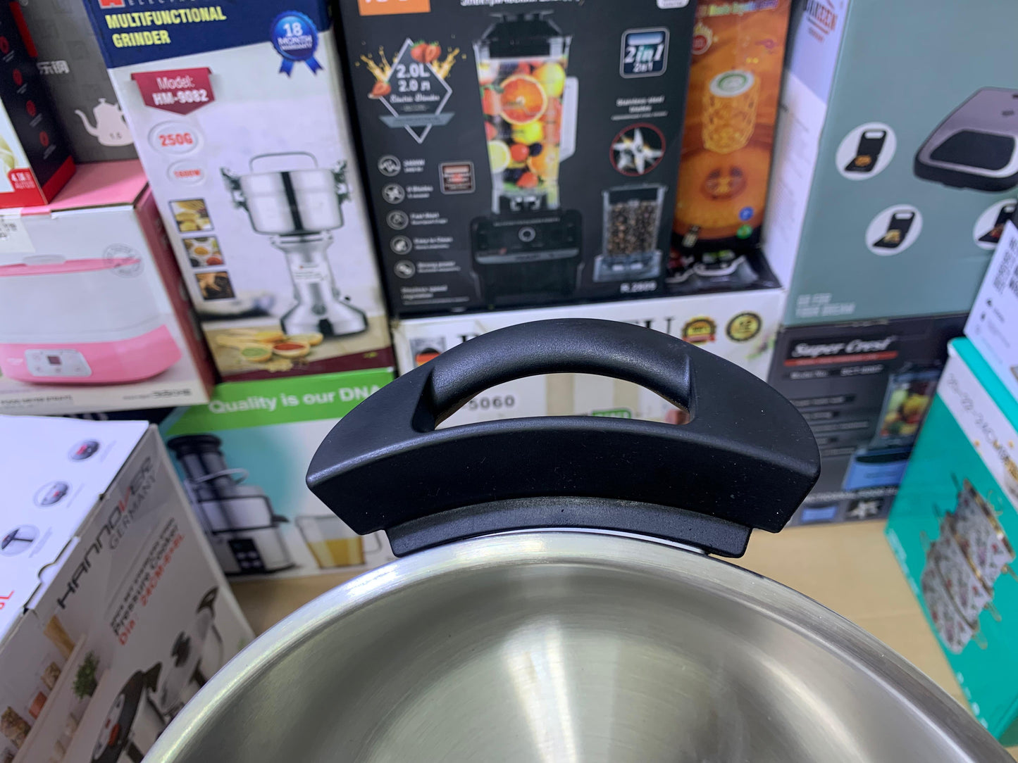 Hannover 3 in 1 18/10 Stainless Steel Pressure Cooker 6L and 8L